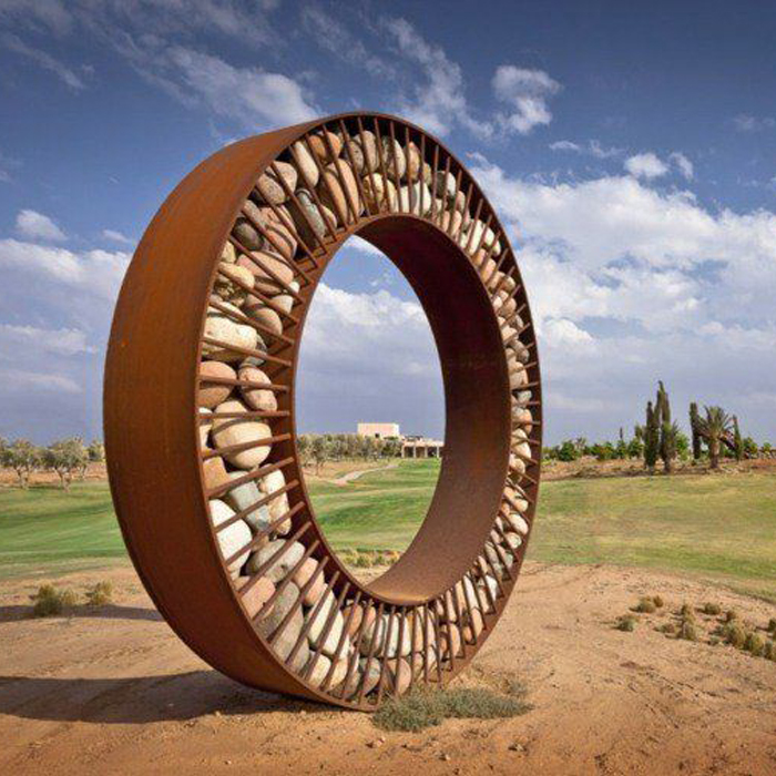 garden ring art sculpture