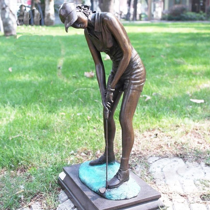 golf woman sculpture