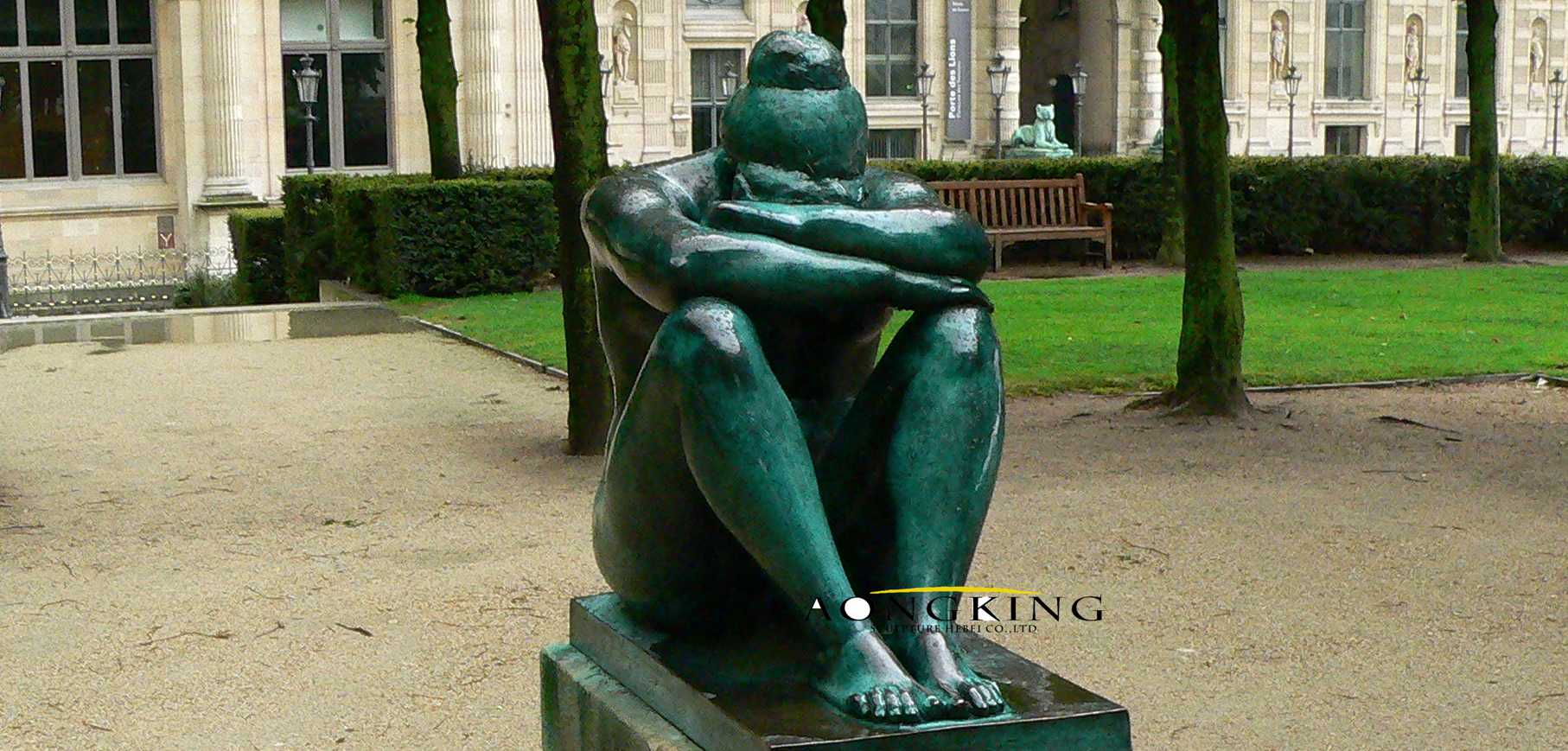bronze "La nuit" famous sculpture artist Aristide Maillo